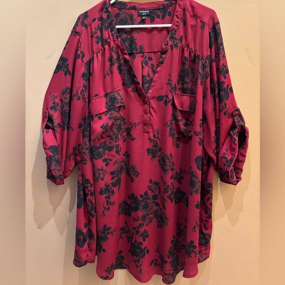 Torrid Harper 3/4 sleeve pullover blouse  floral georgette fabric Size 5